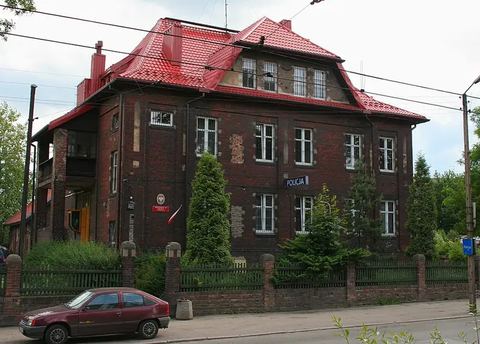 budynek nr 91, jeszcze jako komisariat (2009)